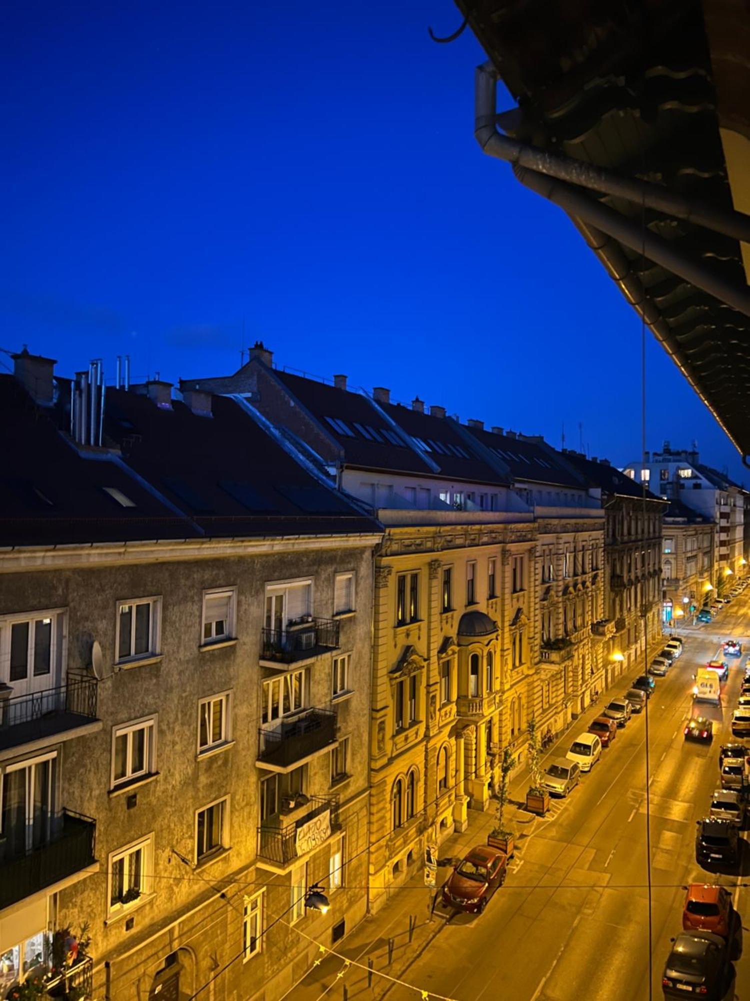 Bella Studio - A Cozy Studio In The City Center Budapesta Exterior foto